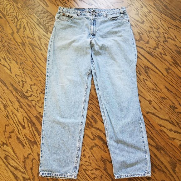 levi's light wash jeans mens